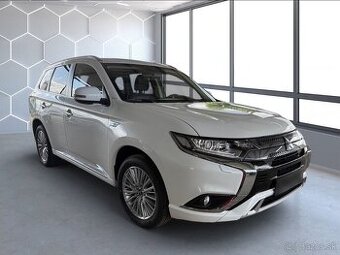 Mitsubishi Outlander 2.4i PHEV