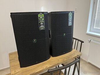 Mackie Thump 215 SET Aktívny reprobox