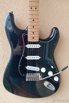 Greco Stratocaster Spacey Sound 81-snímače USA Fender 79-81