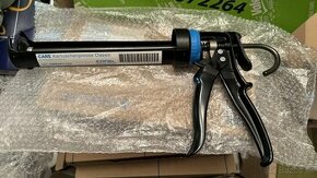 Pištoľ na silikóny a tmely CONEL