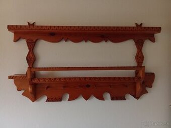 predáme starý dobrý zachovalý retro nábytok