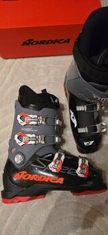 Predám lyžiarky Nordica  vel.250 v dobrom stave
