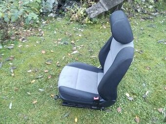 Sedadlo sedačka kutil malotraktor traktor fabia 2