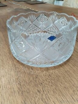 Brúsena kryštálova misa