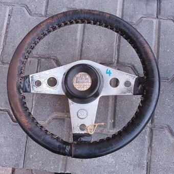 Predám staršie Volanty na Skodu