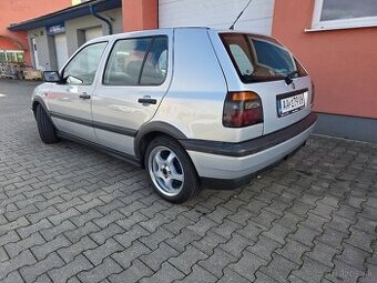 GOLF MK3 1,8 - 66 kw