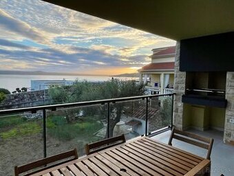 Moderný 4-izb. zariadený apartmán s bazénom, Chorvátsko