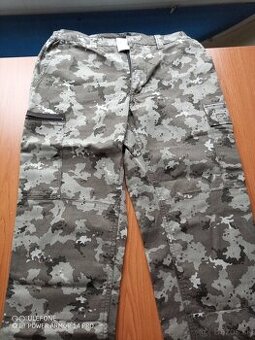 Maskáčové nohavice