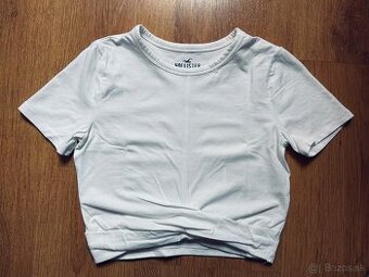 CROP TOP zn. HOLLISTER