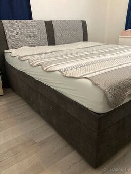 manzelska postel klasicky rozmer