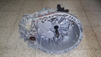 Predám prevodovky Trafic Vivaro Master Movano