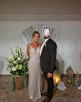 Dlhé spoločenské šaty