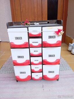 Nástenné koreničky