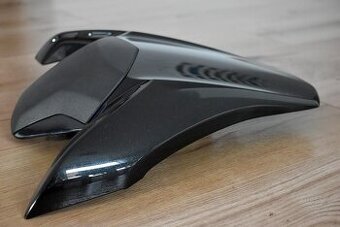 Kawasaki z900 z 900 doplnky - kryt sedla - plexi - pačky