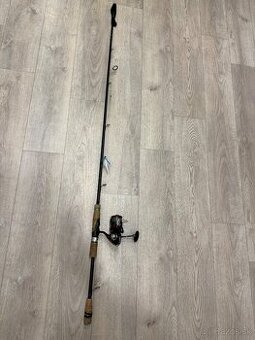 Privlačova udica favorite navijak daiwa