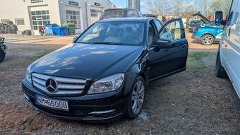 Mercedes C220 CDI W204 2011 – po požiari – oprava/diely