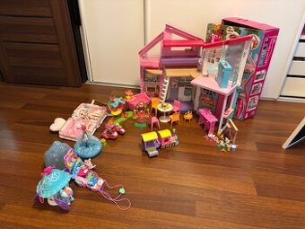 Mega set Barbie Malibu House + Lietajúca víla + Vláčik a dop