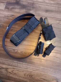 Strelecky opasok Bayonet, Cobra spona