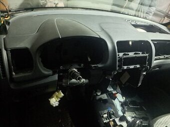 Predam  skoda roomster palubovka