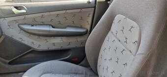 Sedačky vyhrievane na Škoda Fabia  rok 2004 - 1