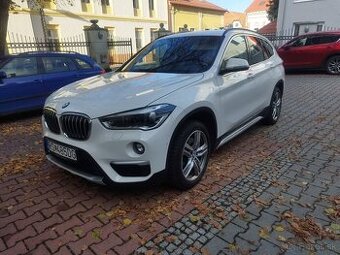 BMW X1 XDrive 20i A/T
