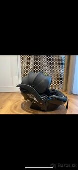 Vajicko stokke izi go