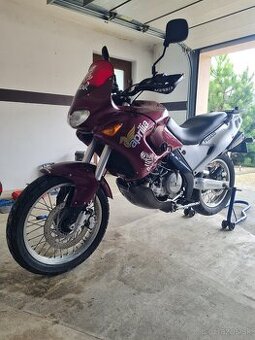 Aprilia Pegaso 650