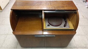 Starý gramofón Supraphon SL 18