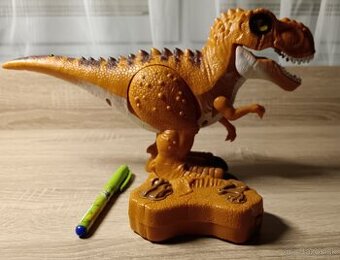 Dinosaurus na diaľkové ovládanie
