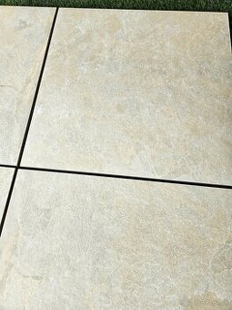 2cm dlažba aj na štrk/terče 60x60, krémova