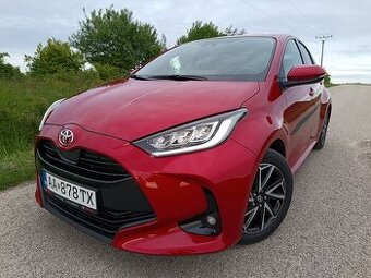 Toyota Yaris 1.5 Benzín Comfort Style Tech 6MT 2022