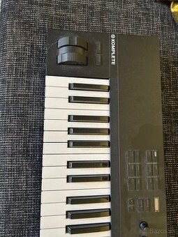 Native Instruments Komplete kontrol a61