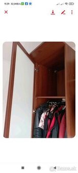 Vysoká IKEA skrina
