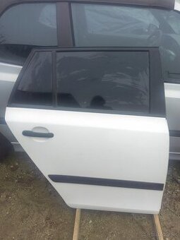 Škoda fabia 2 dvere