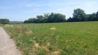 Smolenice - Pekný 1143 m2 pozemok na RD, alebo dvojdom