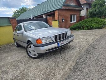 Mercedes benz c 180 youngtimer
