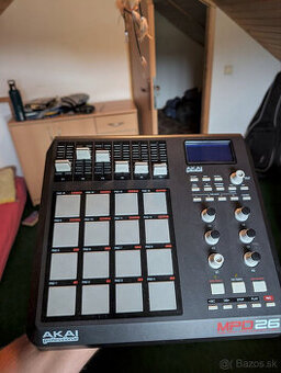 Akai MPD 26