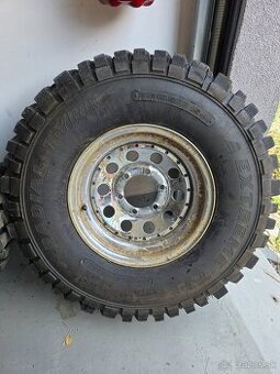 Predám disky s pneumatikami T3 na Hyundai Terracan –6×139,7