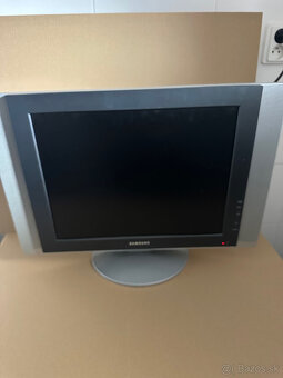 LCD televizor/ monitor