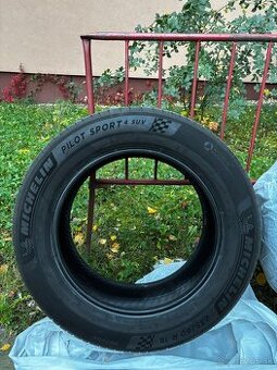 Pneumatiky Michelin Pilot Sport 4 SUV 235/60 R18