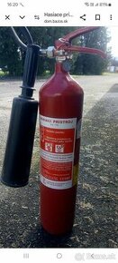 Hasiace prístroje CO2 ,fľaše .