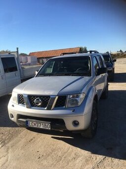 Predám NISSAN PATHFINDER
