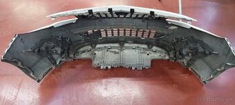 Rozpredam predny naraznik na Opel Astra J