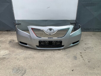Predám rôzne náhradné diely pre Toyota Camry XV40 2.4 vvti