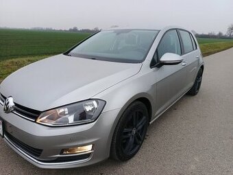 VOLKSWAGEN GOLF 1.4TSI HIGHLINE