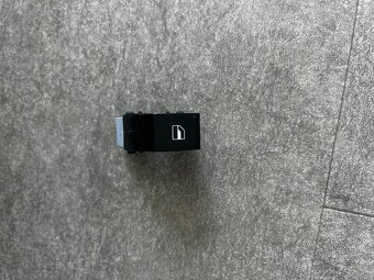 passat b6 tlačítka stahovania okna - 1