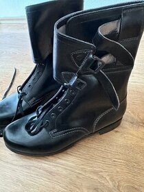 Kanady Hradná stráž Väčšia veľkosť - 1