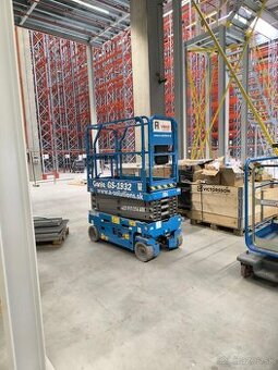 Nožnicová plošina Genie GS 1932 E-Drive