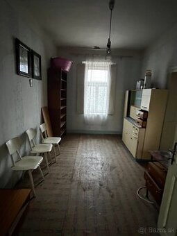 Izba v dome Bajtava, štúrovo - 1