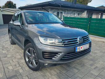 Volkswagen Touareg II 3.0 TDI R-Line 4MOTION